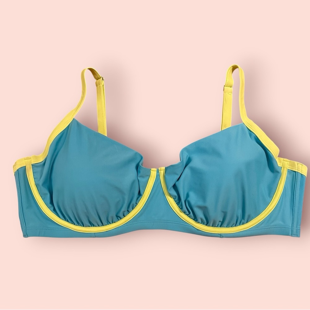 Wild Fable Neon Bikini‎ Top